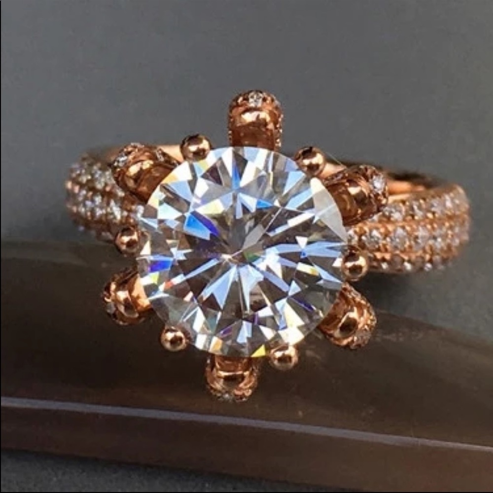 New Rose Gold Diamond Lady Beautiful Ring 💍 - Picture 2 of 4